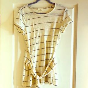 Anthropologie tie front tee